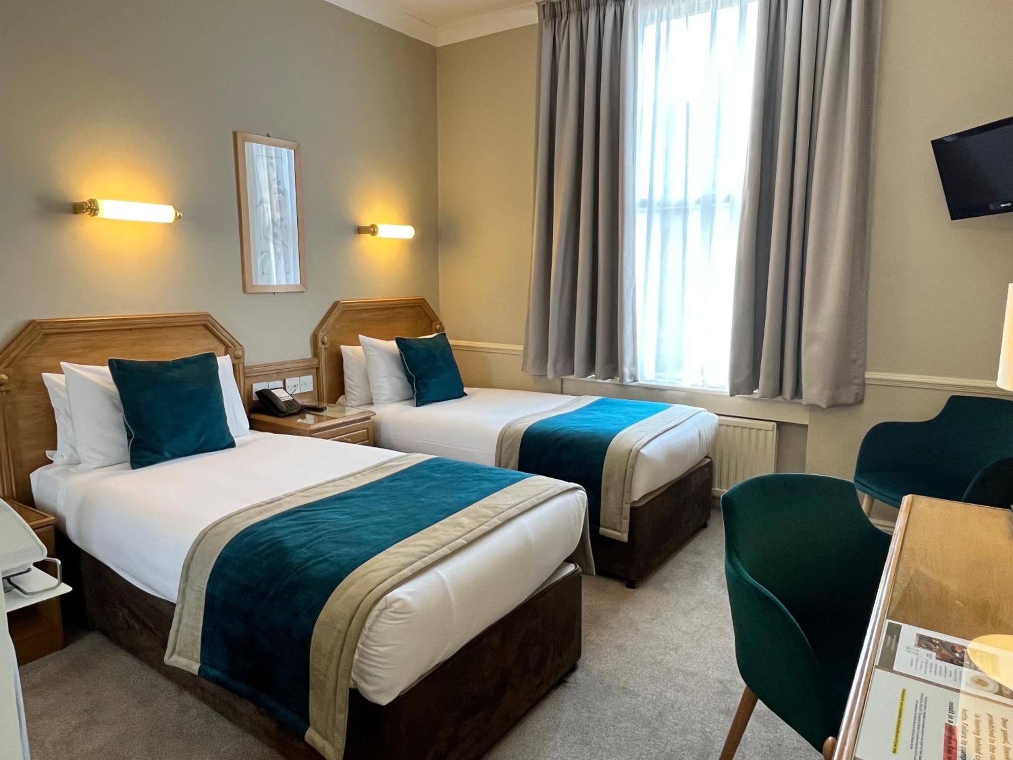 Harcourt Hotel — Foto 3